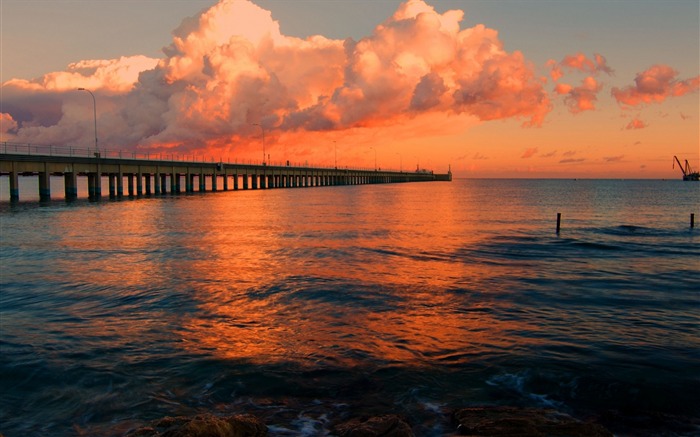 soleil de la mer de nuages-un paysage naturel Fond d'écran Vues:12478