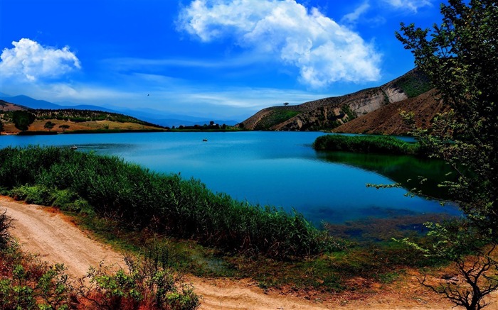 Valasht Lake - lindos paisagens Visualizações:8384