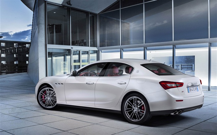 2014 Maserati Ghibli Cars HD Wallpaper 08 Views:8545 Date:2013/8/6 23:44:12