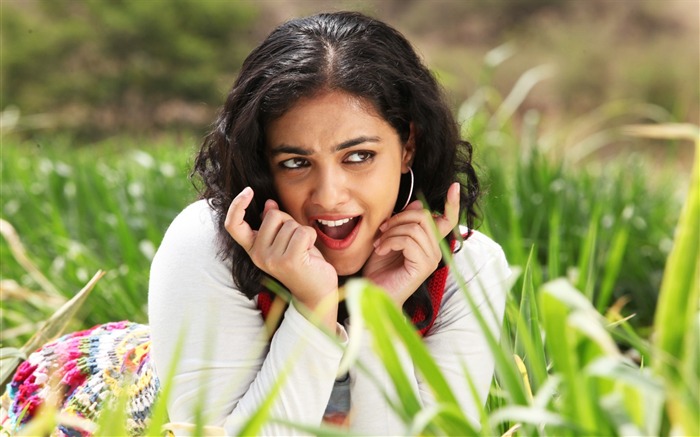 Nithya Menon-Beauté photo HD fond d'écran Vues:6999