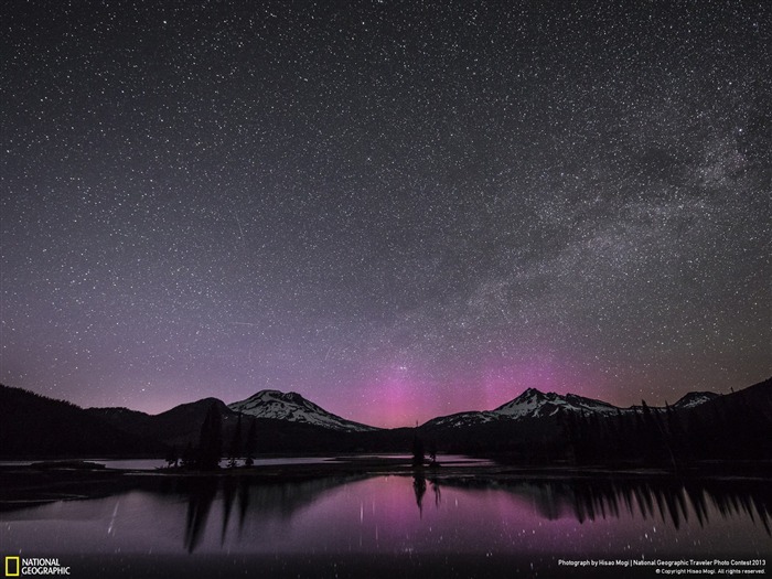 Luces del norte en Sparks Lake-National Geographic fondo de pantalla Vistas:12024