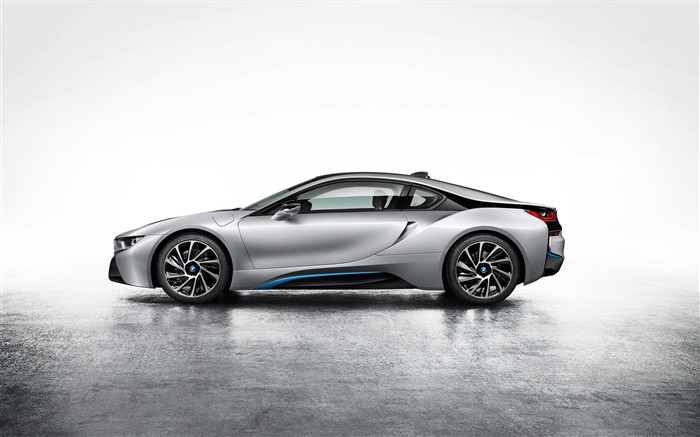 2015 BMW i8 Car HD Desktop Wallpaper 01 Views:7482 Date:2013/9/15 21:56:32