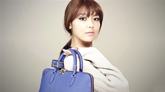 Choi Soo Young Korean beauty photo wallpaper 10 Views:8994 Date:2013/9/20 14:29:43