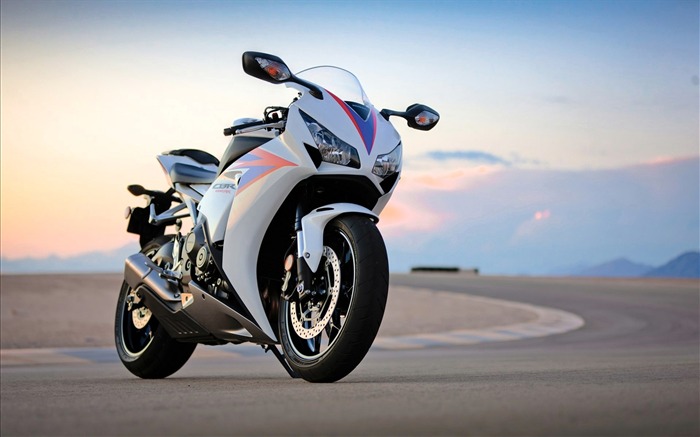 honda cbr1000rr-Bike Motocicleta HD Wallpaper Visualizações:11450