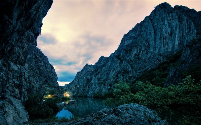 montañas lago rocks-landscape Foto HD fondo de pantalla Vistas:9862