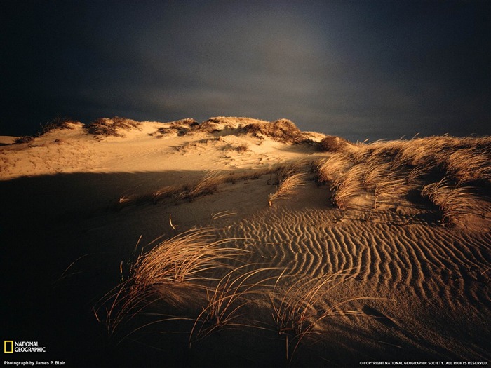 Twilight Nauset Beach-National Geographic Wallpaper Views:7374 Date:2013/10/19 11:07:49