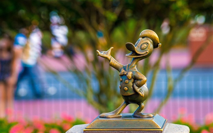 daffy duck disney statue-City HD Wallpaper Visualizações:9455