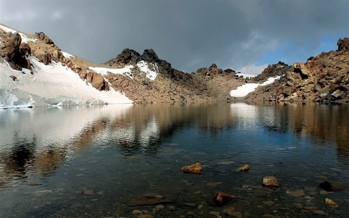 montagnes lac d'eau vide-Nature HD Fond d'écran Vues:8899