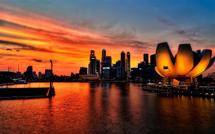 singapore sky sunset-cities HD Wallpaper Views:13232 Date:2013/10/28 8:19:45