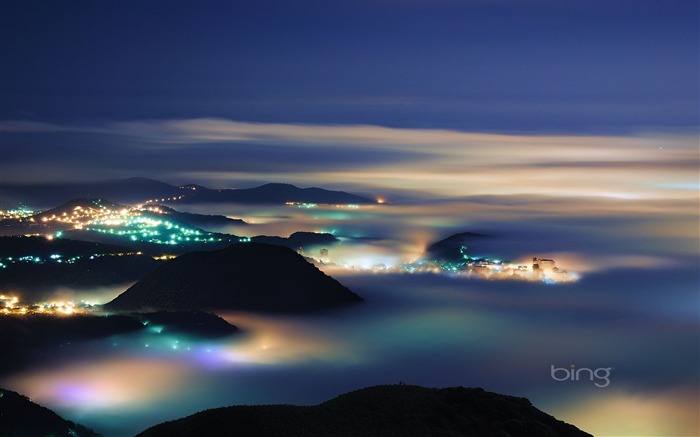 Misty nuit urbaine-Octobre 2013 Bing fond d'écran Vues:9619