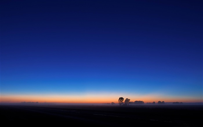 horizon sunrise-Night sky HD wallpaper Views:56092 Date:2013/11/23 22:16:30