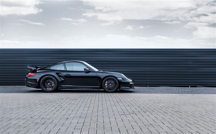 2014保时捷911 GT2的汽车高清壁纸 浏览:8434