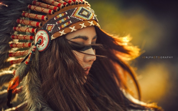 lovely asian girl headdress-beauty photo wallpaper Views:7496 Date:2014/1/27 21:59:57