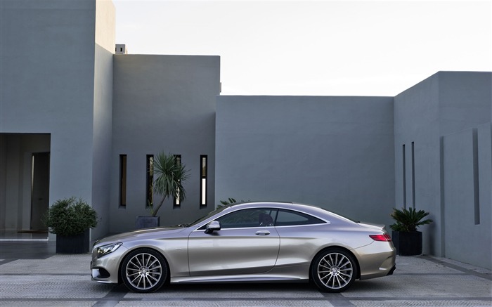 2015 Mercedes-Benz S-Class Coupe Auto HD Wallpaper 05 Vistas:8591