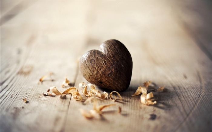 heart wood shavings-High quality wallpaper Views:13320 Date:2014/2/16 1:30:33