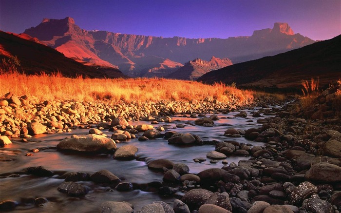 montagnes pierres de rivière matin-Paysage Fond d'écran Vues:8268