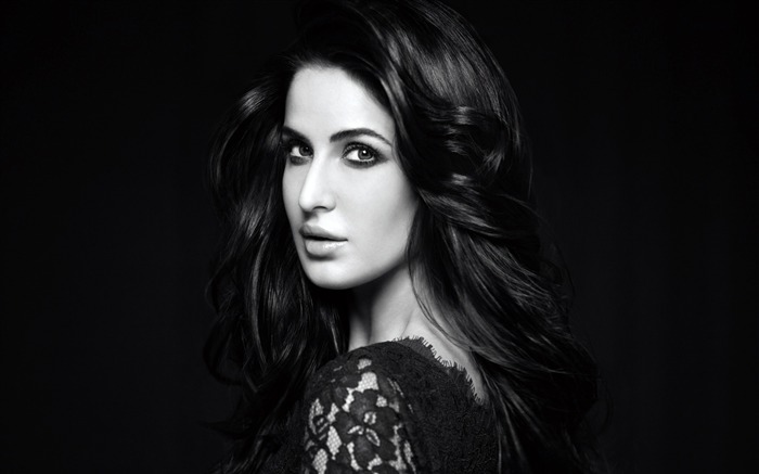 Katrina Kaif-girls photo Wallpapers Views:10970 Date:2014/3/11 18:48:36