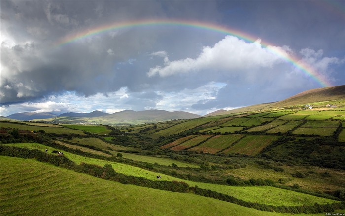 Rainbow on the Dingle Peninsula-Windows Photo Wallpaper Views:9070 Date:2014/4/23 8:07:42