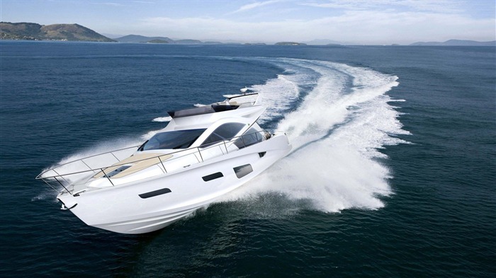 intermarine luxury yacht-Photography Desktop Wallpaper Views:10702 Date:2014/4/15 8:35:13