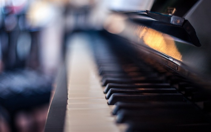 music piano bokeh-High quality wallpaper Views:15850 Date:2014/5/10 9:09:05