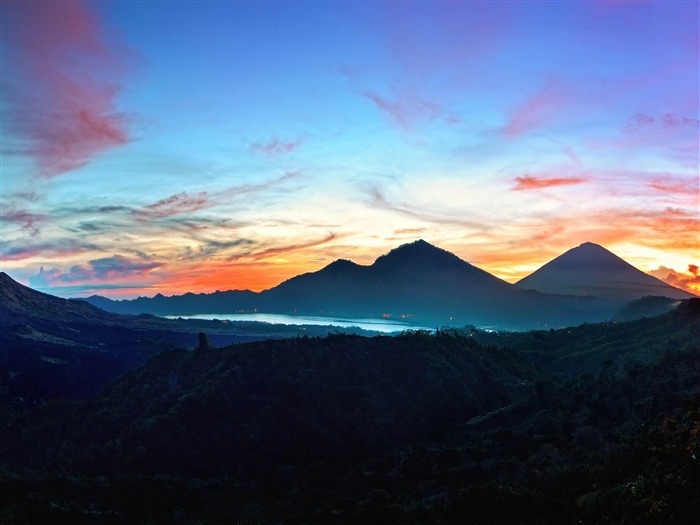 céu de montanhas paisagem de bali HD Wallpaper Visualizações:11539