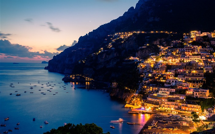 Amalfi Coast At Night-Cities HD Wallpaper Views:36109 Date:2014/7/14 8:09:32