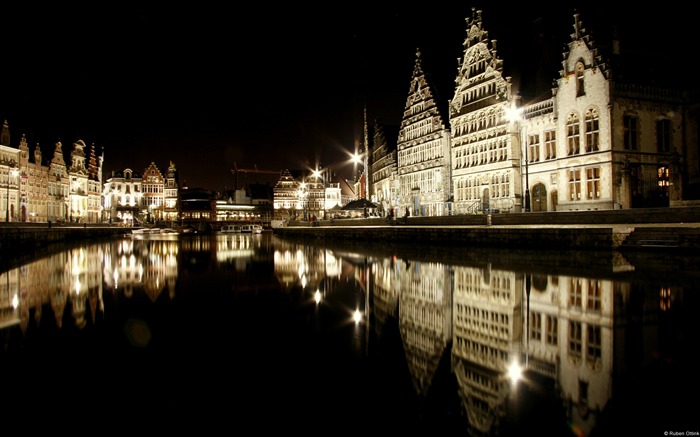 Gante Bélgica noche-Windows 8 Tema fondo de pantalla Vistas:11814