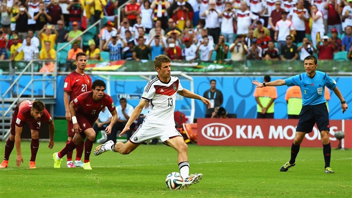 Thomas Muller-World Cup 2014 Final Germany HD Wallpaper 04 Views:8442 Date:2014/7/12 9:20:16