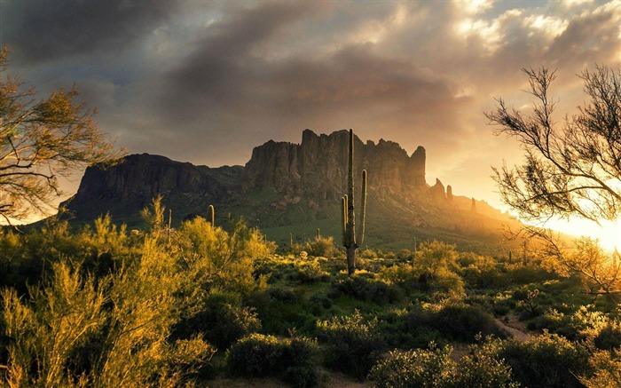 montagnes de l'Arizona-Photo HD Fond d'écran Vues:8105