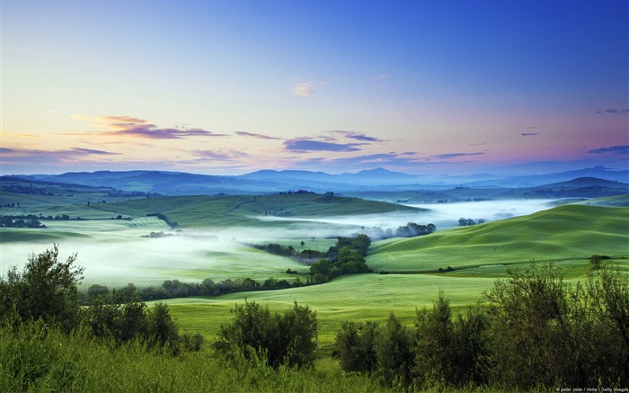 Fondo de pantalla de Italia Orcia Valley-Windows Theme Vistas:13081