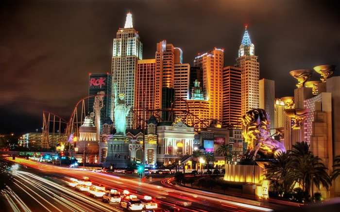 New York Hotel At Night-Cities HD Wallpapers Views:10035 Date:2014/8/31 2:11:51