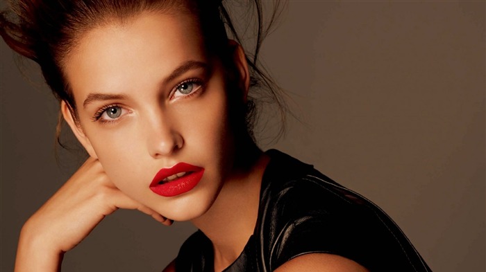 Barbara Palvin-Beauty foto papel de parede Visualizações:9283