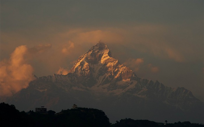 世界屋脊喜马拉雅山高清风景壁纸 浏览:10250