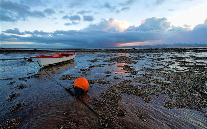 Beach boats-Lakes landscape photography wallpaper Views:6966 Date:2014/10/9 19:43:23