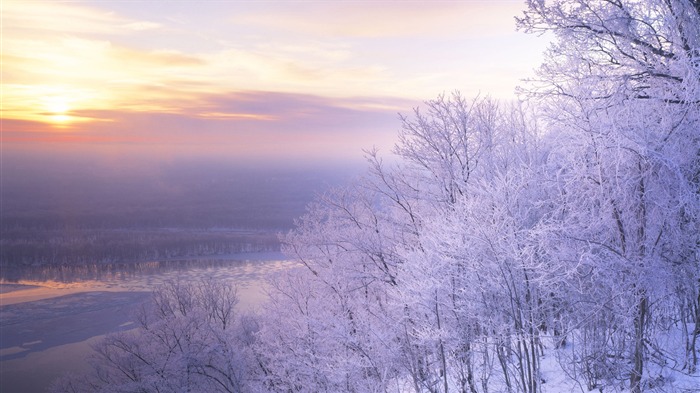 Winter first snow landscape HD wallpaper 01 Views:15247 Date:2014/11/12 7:26:43