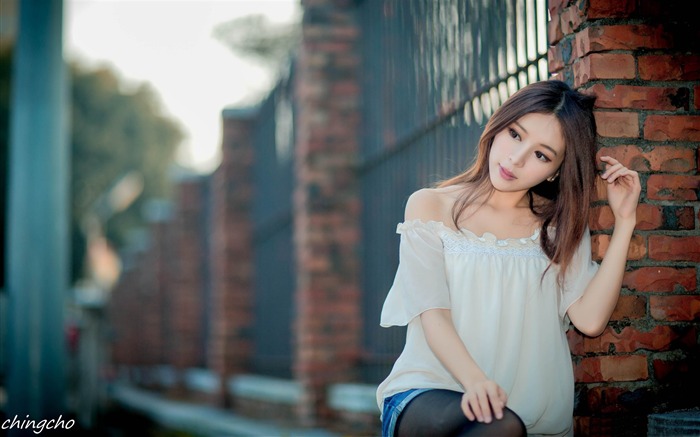 beautiful asian girl-Photo HD Wallpaper Views:18207 Date:2014/11/10 7:29:53