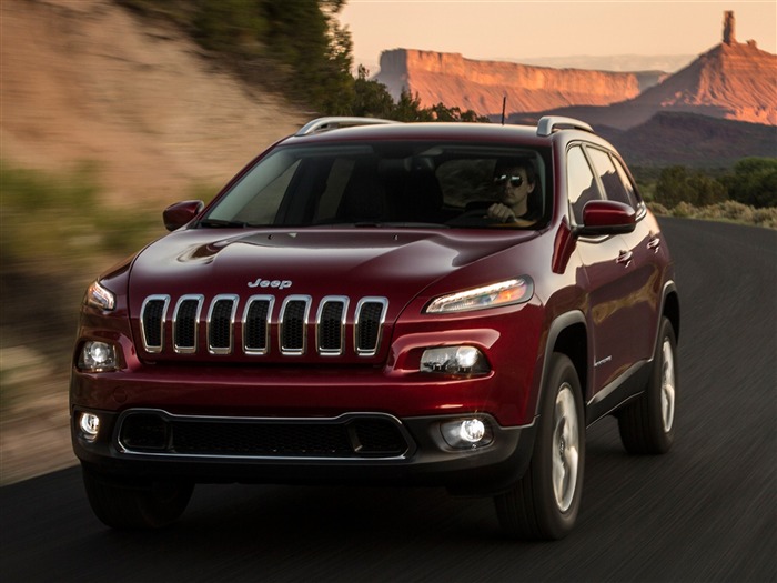 2014 Jeep Cherokee Sport-Cars HD Wallpaper Views:8159 Date:2014/12/8 5:23:13