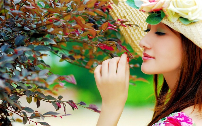 Cute Girl With Hat-Photo HD Wallpaper Visualizações:9392