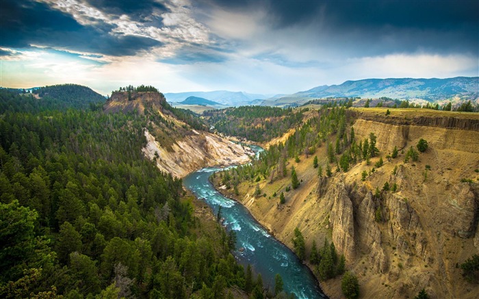 Grand Canyon de Yellowstone-HD Fond d'écran Vues:8089