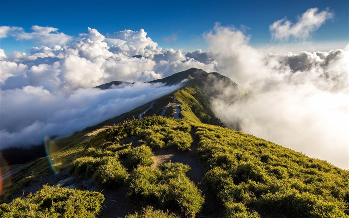 Montagnes Ciel nuages de brouillard-Photo HD Fond d'écran Vues:10490