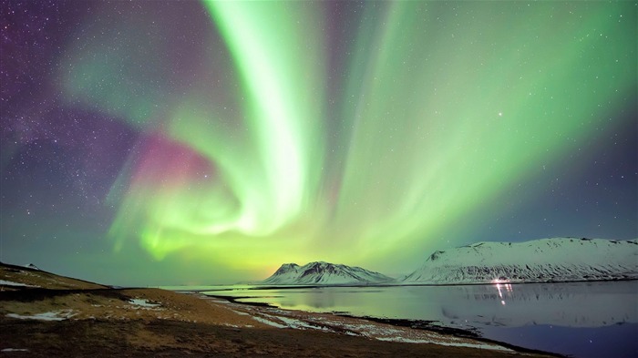 Increíble fondo de pantalla Aurora-Windows 10 Vistas:18216