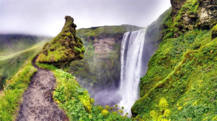 Papéis de parede de bela montanha Waterfall-Nature HD Visualizações:9822