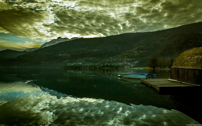 San Cristoforo al Lago-Windows 10 Fond d'écran Vues:8168