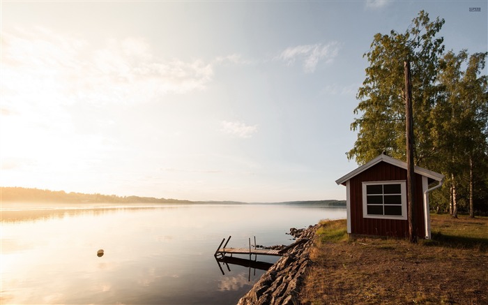 hut on the lake side-Nature HD Wallpaper Views:10720 Date:2015/7/27 8:03:16