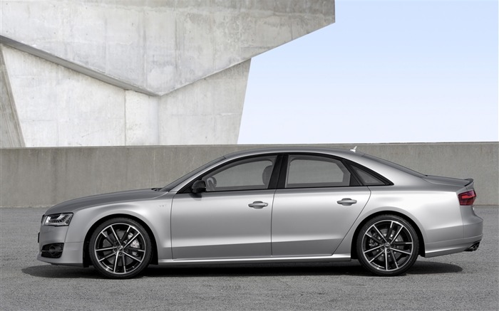 2016 Audi S8 Plus Silver HD Wallpaper 07 Views:7899 Date:2015/8/13 10:25:23