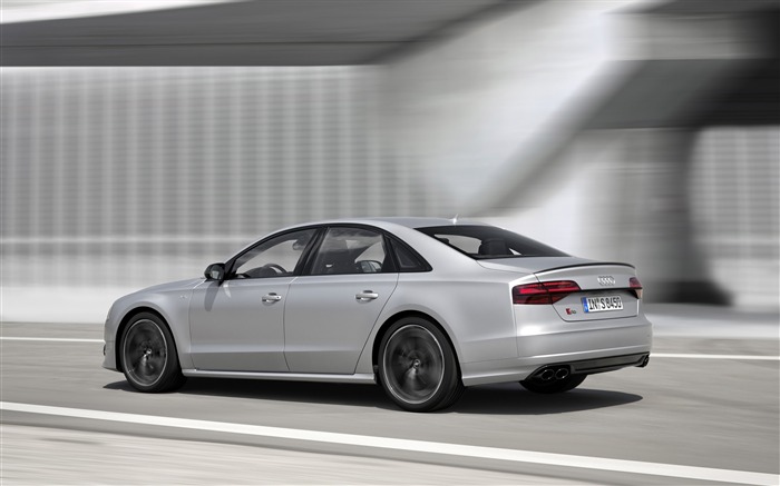 2016 Audi S8 Plus Silver HD Wallpaper 09 Views:7507 Date:2015/8/13 10:26:10