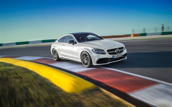 Papel de parede 2016 Mercedes-AMG C63 S Coupe Visualizações:27212