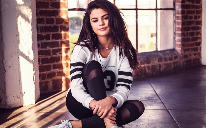 selena gomez adidas-photo HD fond d'écran Vues:10126