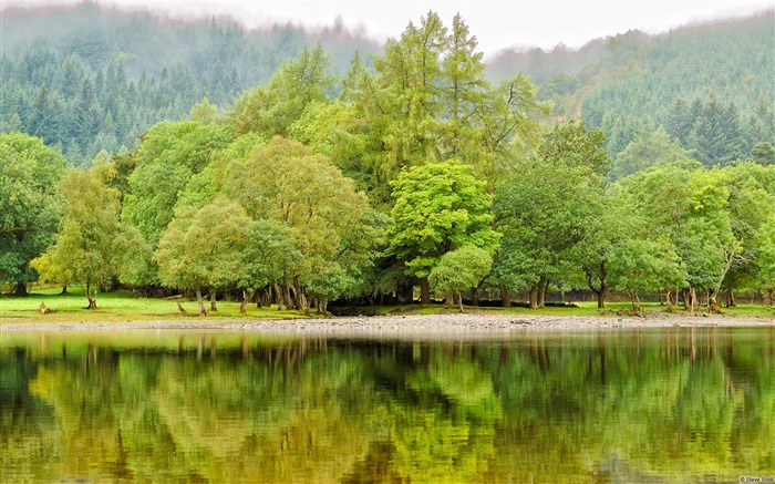 Loch Lubnaig-Windows 10 Wallpaper Views:8744 Date:2015/9/7 7:28:20