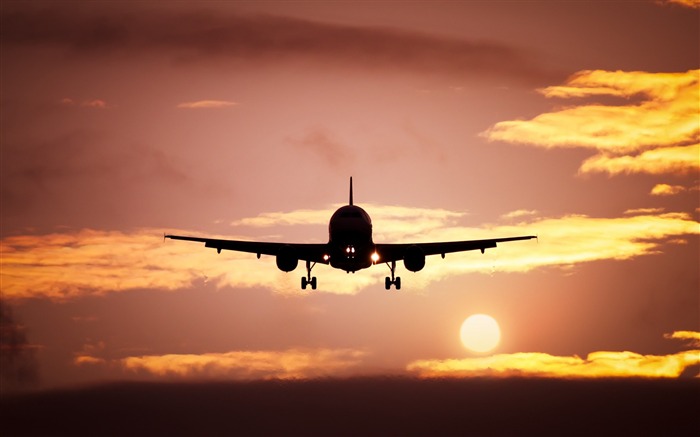 the plane evening-High Quality Wallpaper Views:16898 Date:2015/10/30 9:20:39